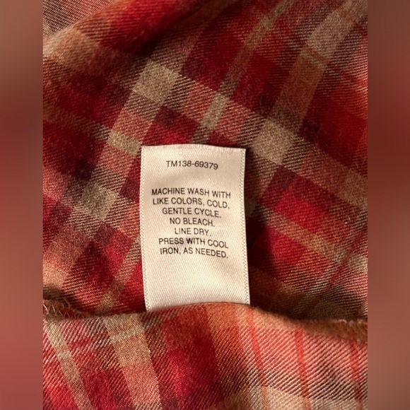 Pendleton Women’s Plaid Flannel Button Down Shirt,Size-XS - Picture 7 of 9